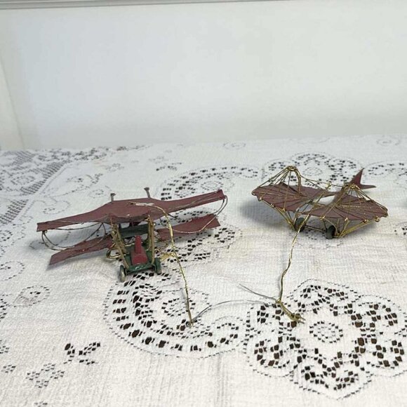 Vintage Christmas flying machine ornaments - Picture 4 of 10
